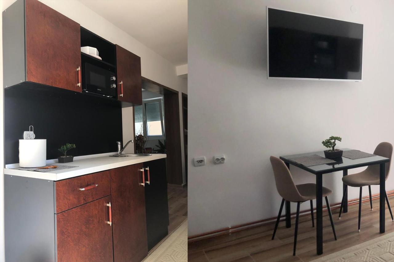 Apartments Ivan Ni Esterno foto